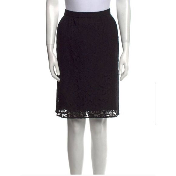 Dolce & Gabbana Knee Length Lace Skirt Size 42/6 - Picture 1 of 6